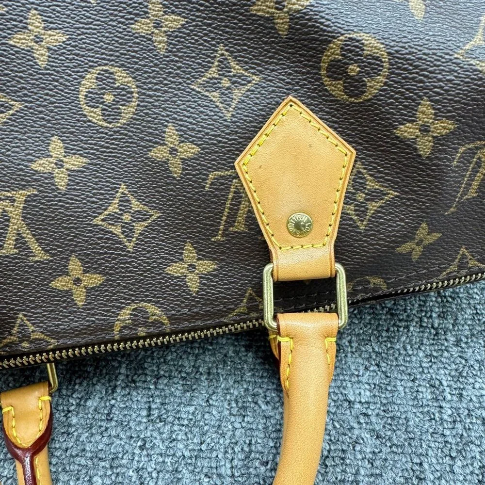 Louis Vuitton Speedy 35 Brown Monogram Canvas Tote 699-062425